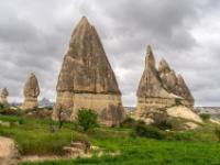 Mächtige Schwerttürme und schlankere Felsfinger im Schwertertal